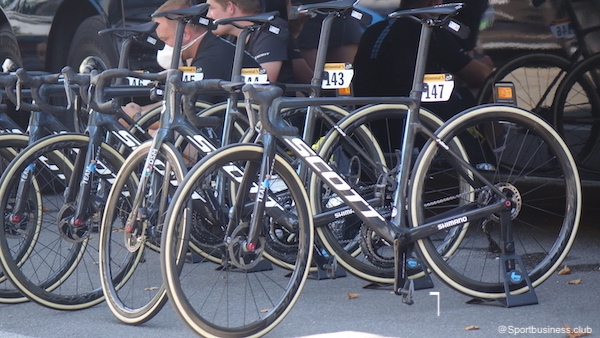 Les vélos les plus chers du Tour : 5. Scott Addict RC (Team DSM) = 12 000€