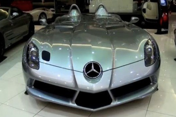 Les voitures de Mansour bin Zayed Al Nahyan :  cette Mercedes SLR-McLaren à un demi-million d'euros