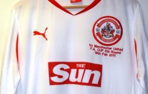 The Sun avec Crawley contre Manchester United