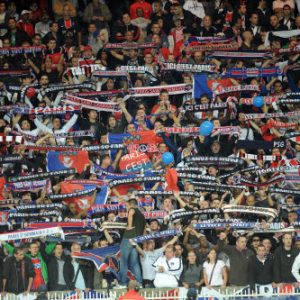 Supporters du PSG - @Iconsport