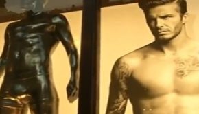 La statue de David Beckham en bronze... et en slip