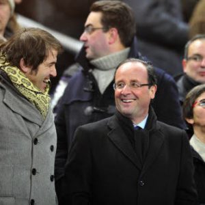 Francois Hollande dans les tribunes du SDF pour France - Irlande - @Iconsport