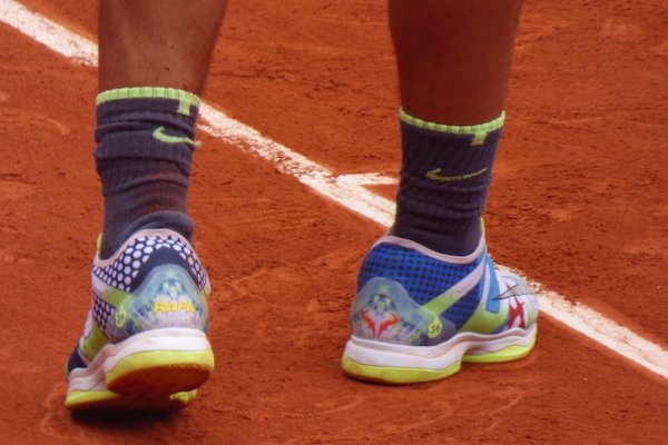 Mentalmente Observación Subir Roland Garros 2019 - Focus sur les chaussures personnalisées et colorées de  Rafael Nadal