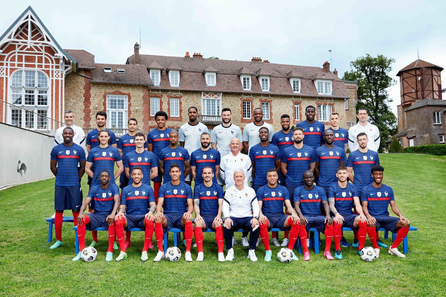 Coupe du monde 2018 : découvrez le classement des salaires (exorbitants)  des joueurs de l'équipe de France !