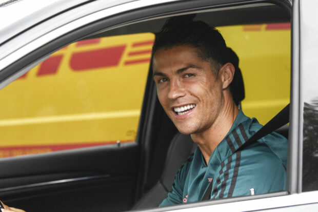 Cristiano Ronaldo Sort Un Nouveau Bolide à 300 000€ Après Son Triplé 3330