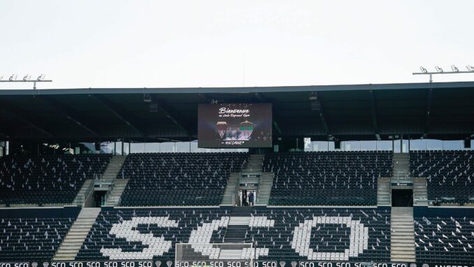 Angers Sporting Club de l'Ouest v Association Sportive de Saint-Etienne - Ligue 2 BKT