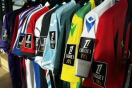 Ligue 1. Le nouveau logo fait la majorité