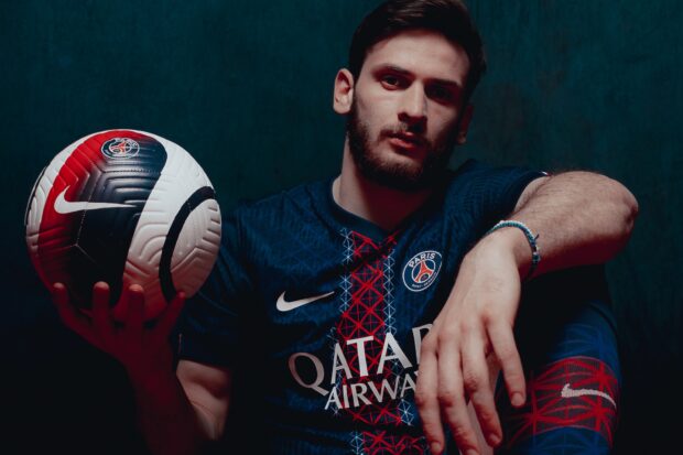 Salaire. Combien gagne Khvicha Kvaratskhelia avec le PSG ?