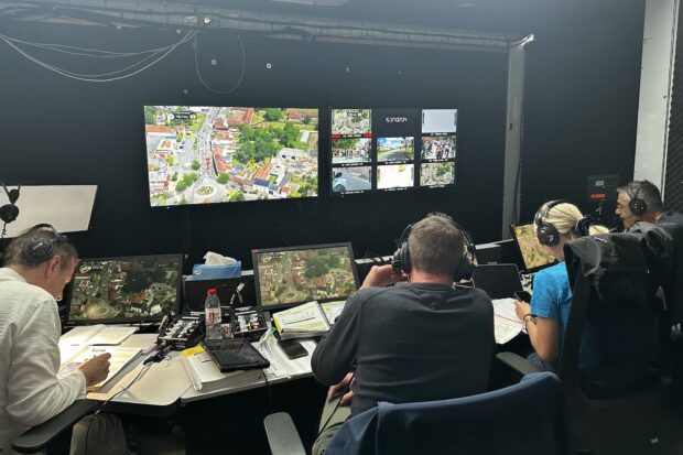 Tour de France 2025. Au coeur de l'impressionnant dispositif de France Télévision