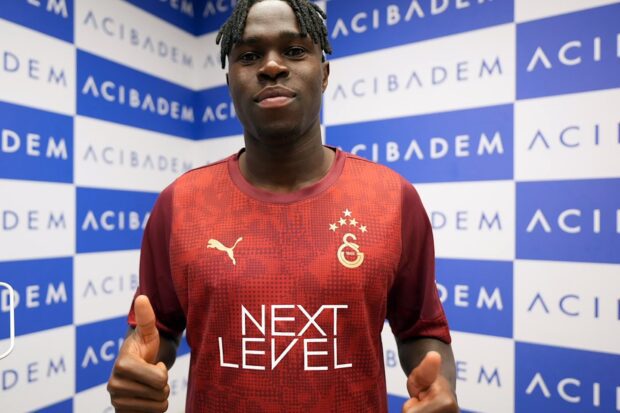 Salaire. Combien gagne Wilfried Singo avec Galatasaray ?