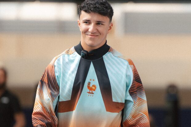 Isack Hadjar et la Fédération française de football dévoilent un maillot Hollywood Keeper