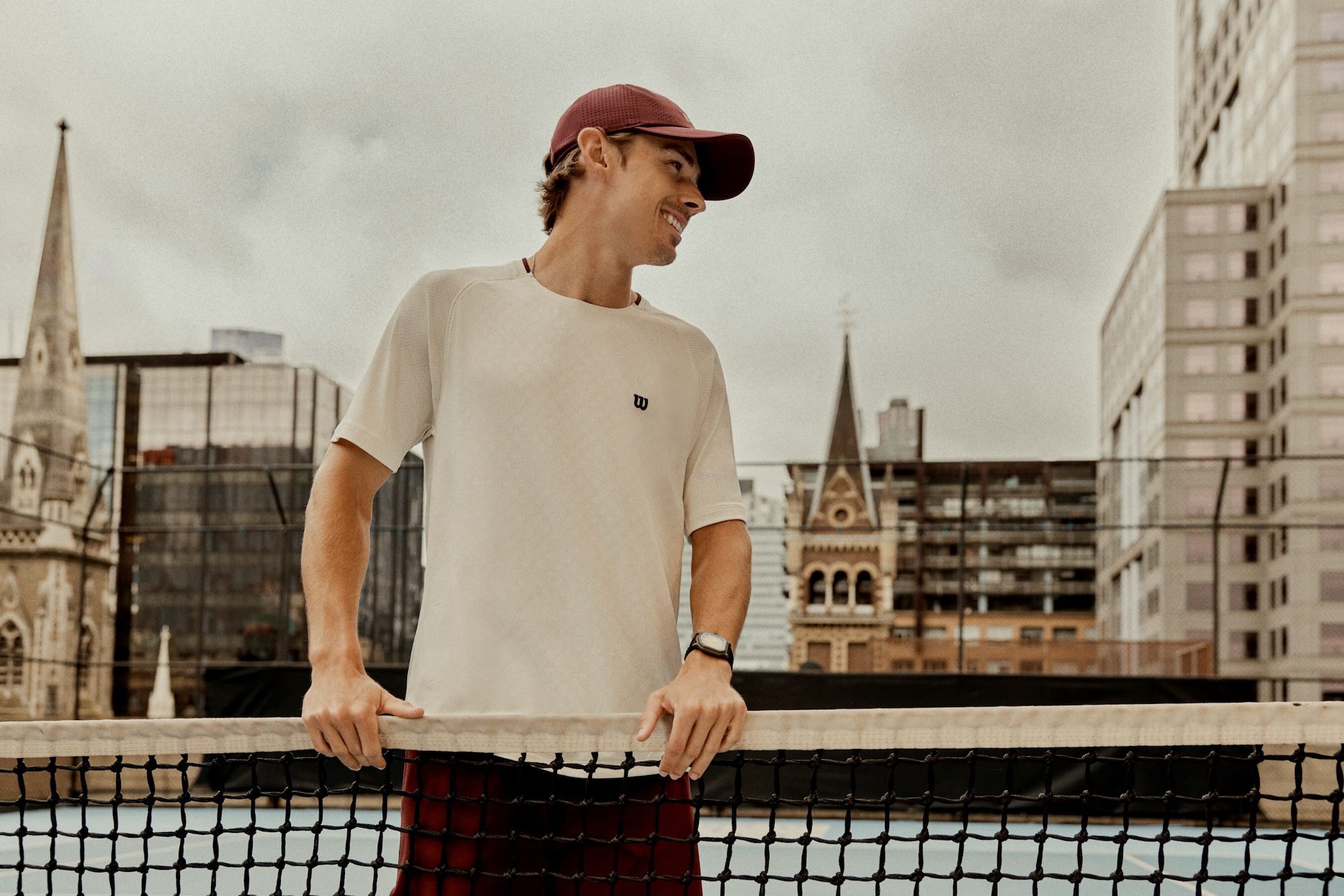 Alex de Minaur signe avec Wilson