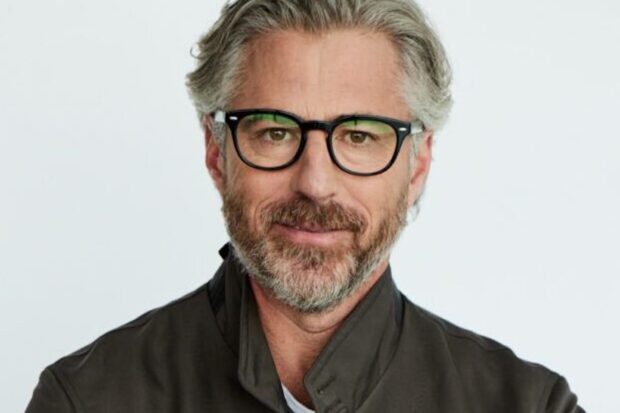 Cité dans l'affaire Epstein l'agent d'Abline, Gusto ou Lenglet se retire