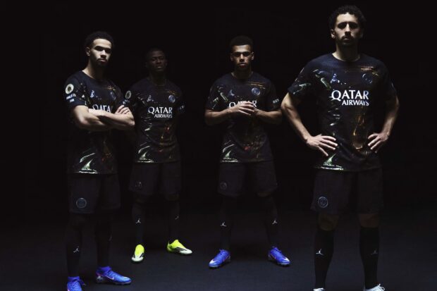 PSG. Le PSG dévoile son maillot Night Edition signé Jordan